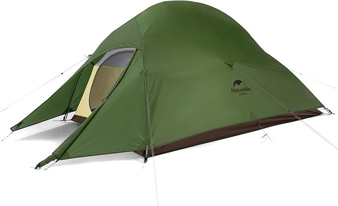 Lightweight hiking tent