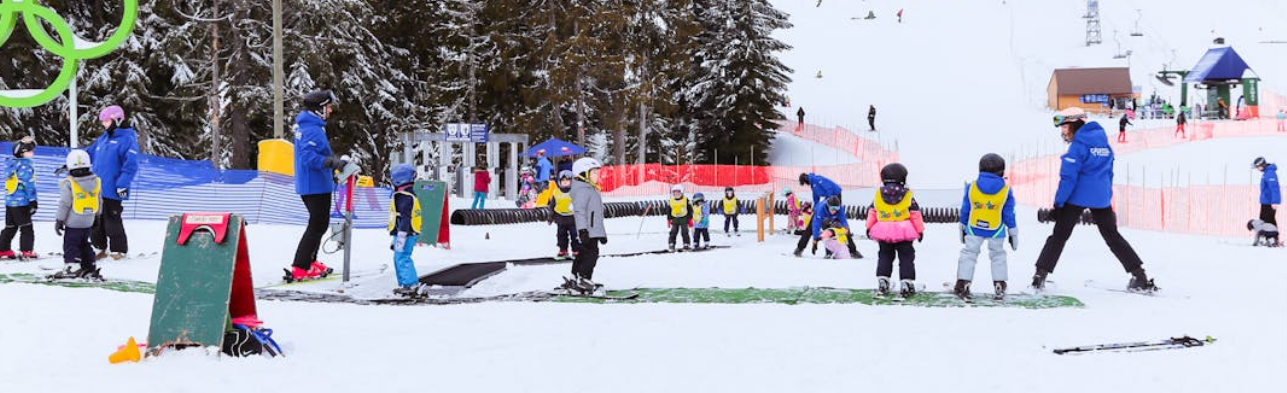 Snowboarding vs skiing for beginners