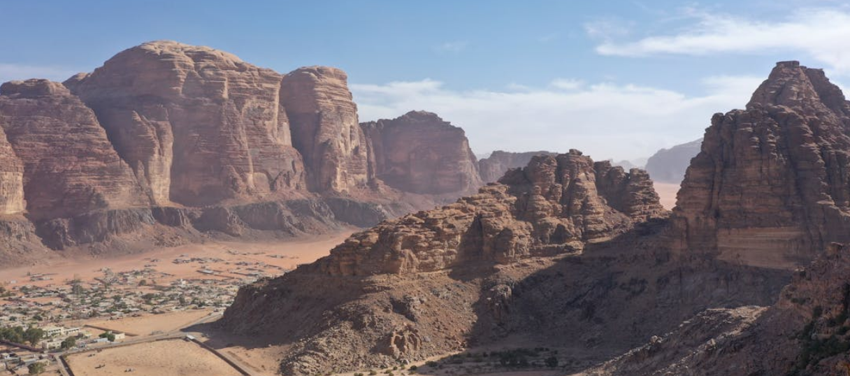 top desert treks worldwide